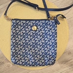 Tommy Hilfiger Navy and Cream Logo Jacquard Crossbody with Gold Emblem